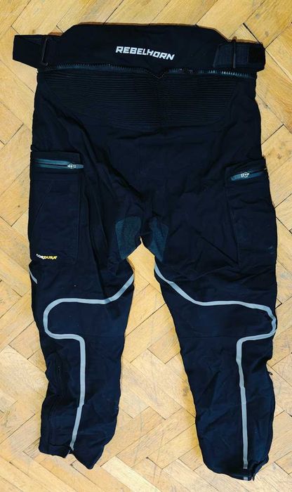 Pantaloni moto dama