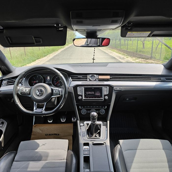 Passat B8 R line