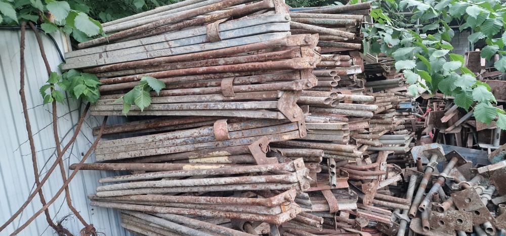 Трехножки для стубцин.