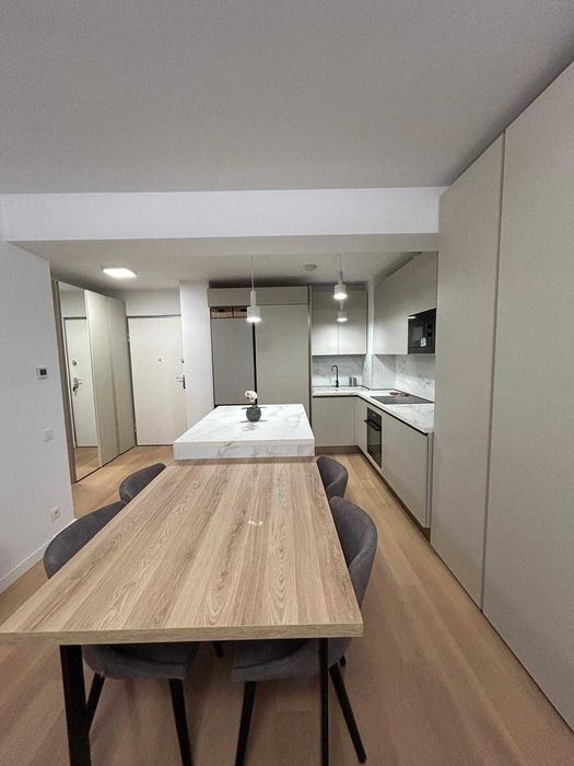 2 camere Premium, Parc Tunari, Parcare, complex nou, prima inchiriere