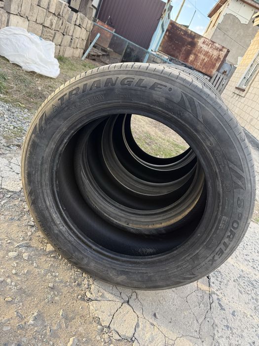 Продам комплект летней резины Triangle