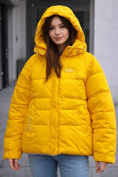 Куртка размер S новая