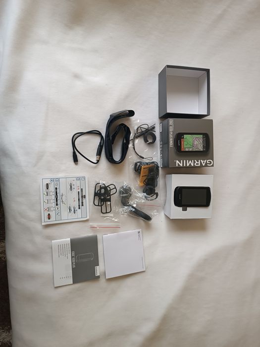 Garmin Edge 1030 Plus Bundle
