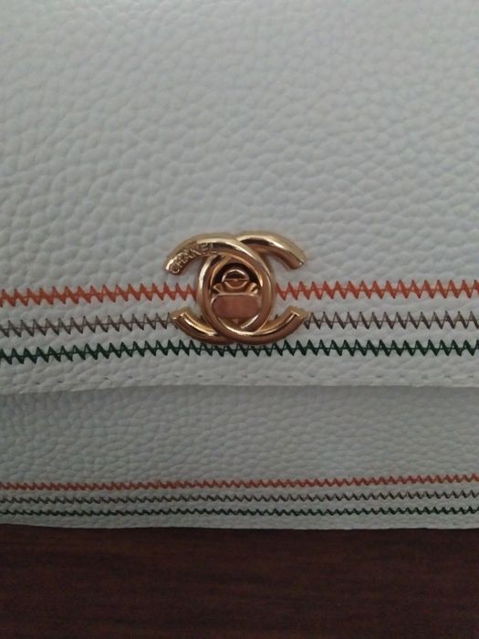 Chanel geanta de umar