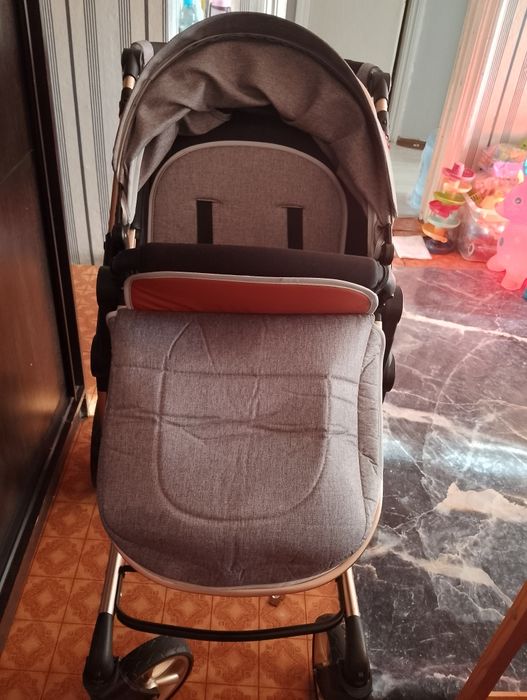 Продам коляску б/у