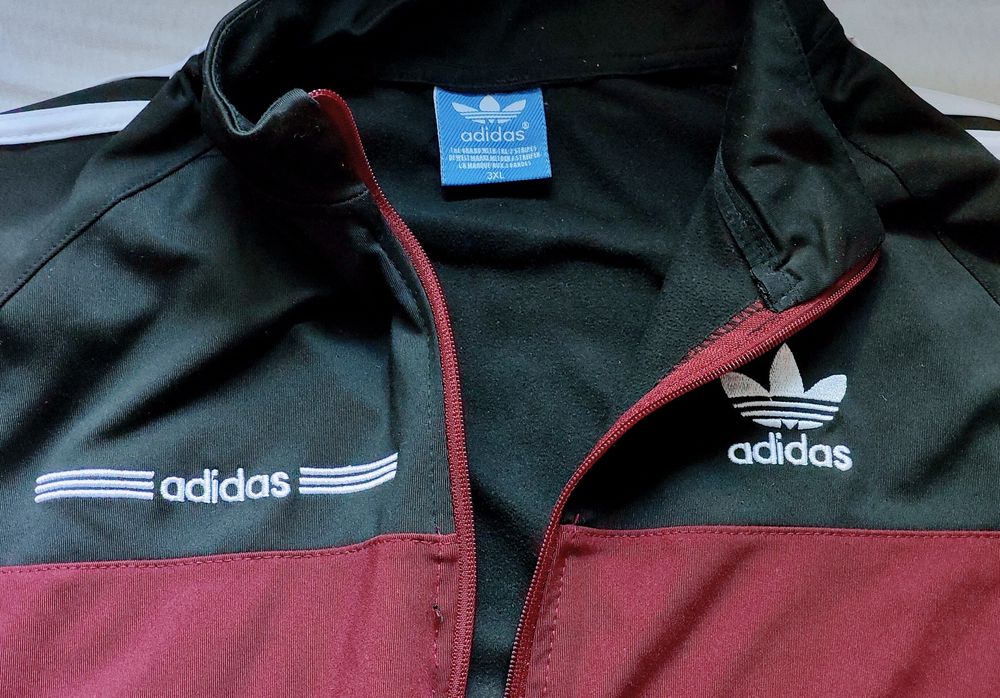 Bluză Adidas.sport.