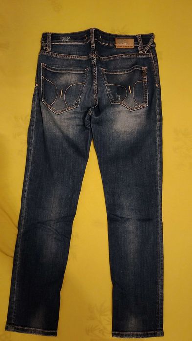 Оригинални дамски дънки