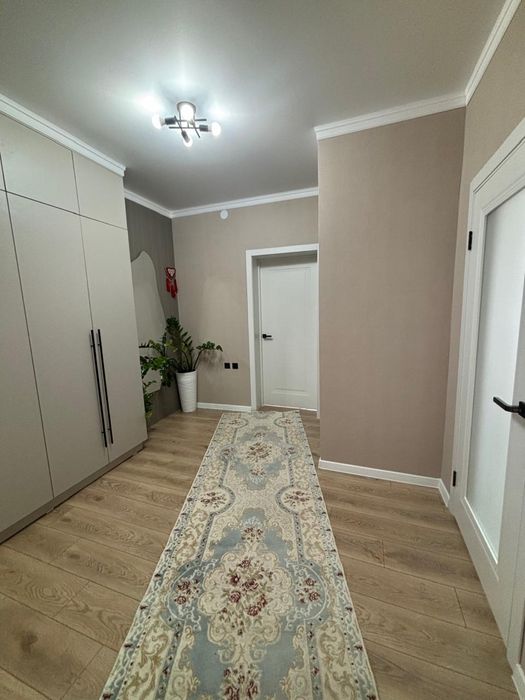 Продается двух этажный дом