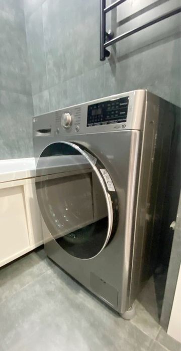 Продам трешку в ЦЕНТРЕ (Собственник)