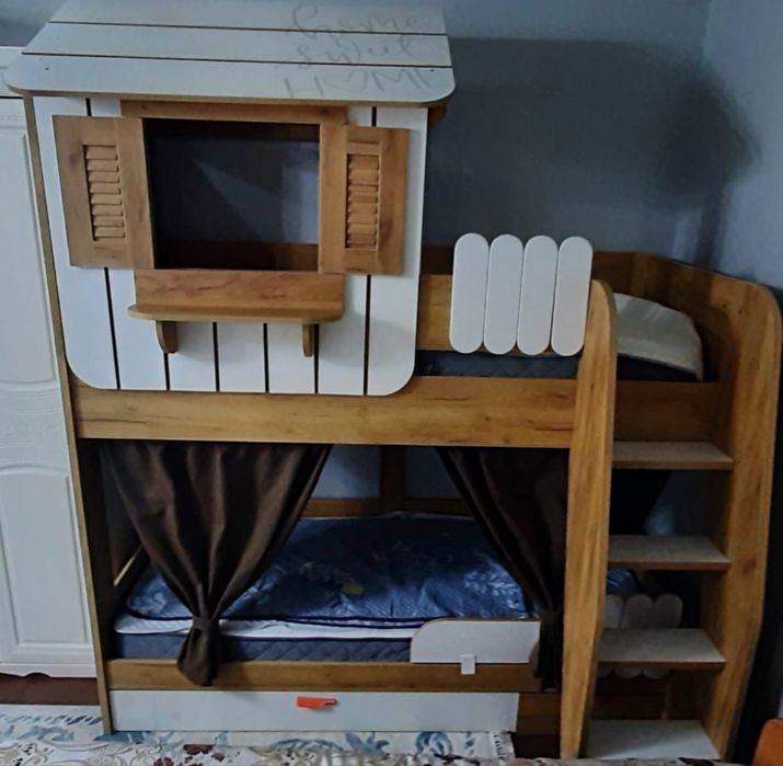 Продам детскую кровать