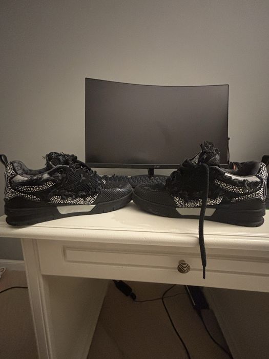 Lv skates  swarovski