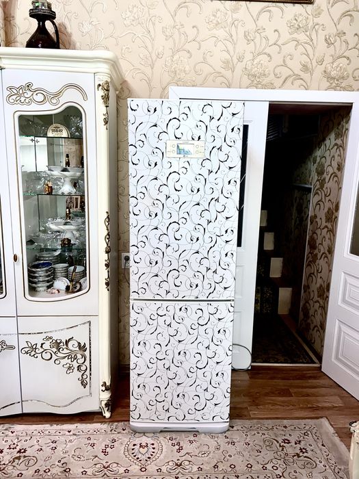 Продам Холодильник LG
