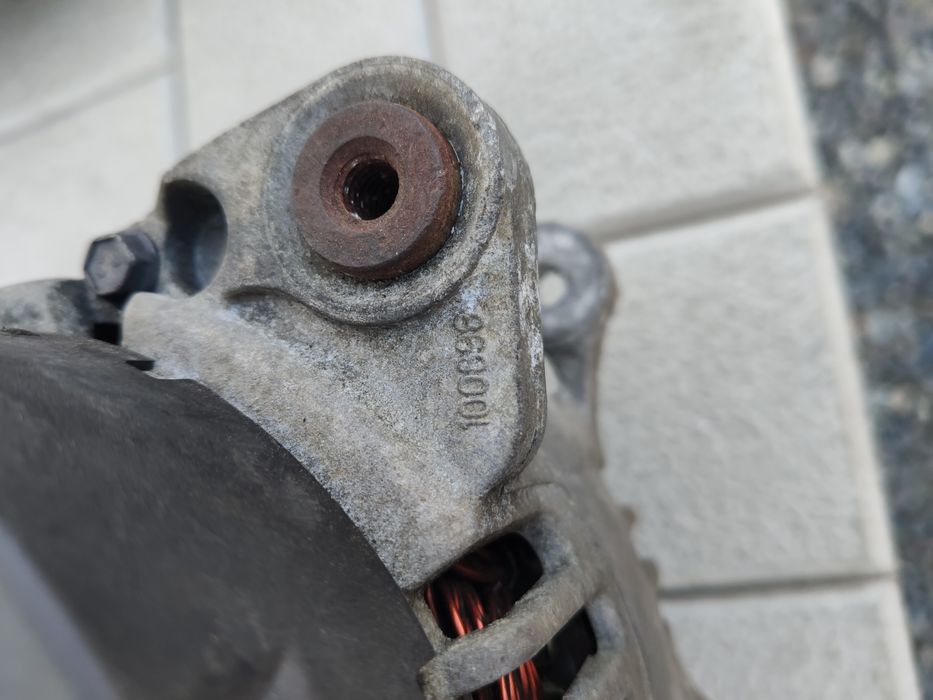 Alternator Valeo 140A, cod: 06F 903 023 C