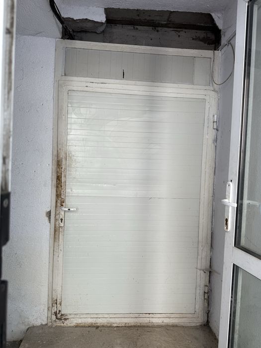 Inchiriez spatiu comercial bun pt depozitare ultracentral