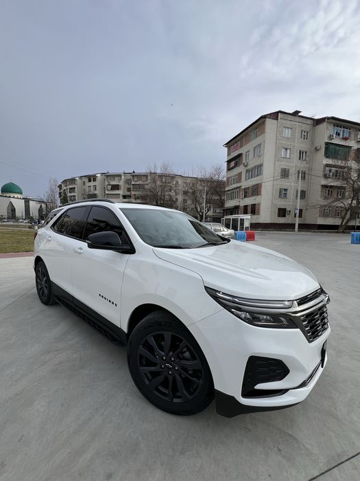 Chevrolet Equinox awd  2022