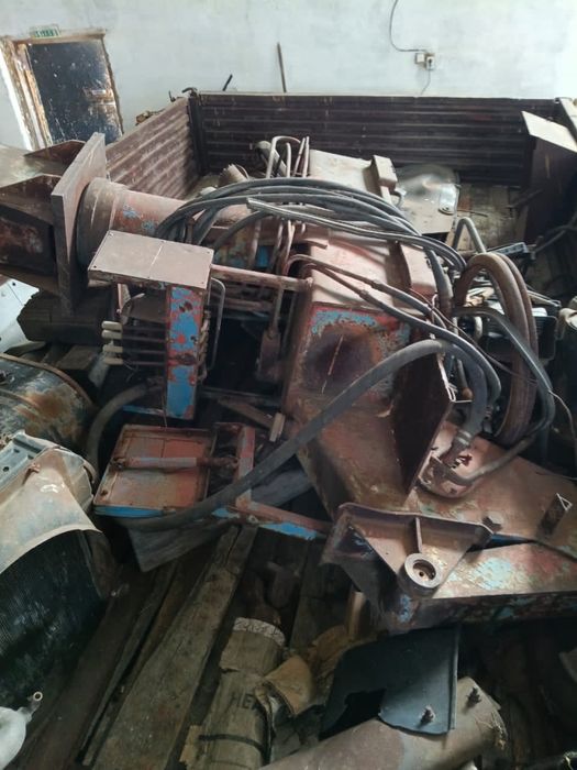 Продам манипулятор по запчастям