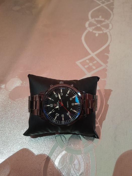 Наручные часы срочно