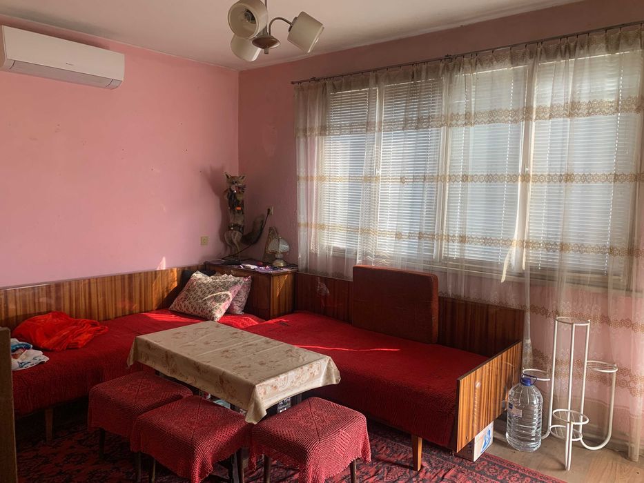 Продава се Етаж от къща в Карлово - 85 кв.м за 1260 €/кв.м - Снимка #1