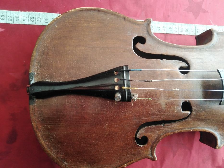 Много стара цигулка