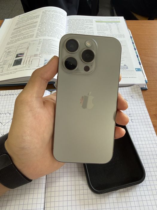 Айфон 15 про 256 гб
