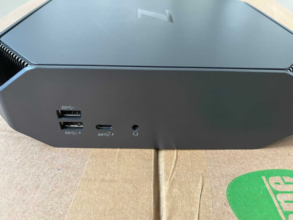 HP Z2 Mini G4 Workstation*i7 8700*Quadro P1000*512GB NVMe SSD*16GB DDR4*Wi-Fi build in