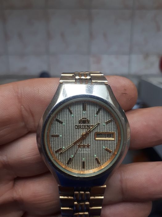 Часовник Orient автомат