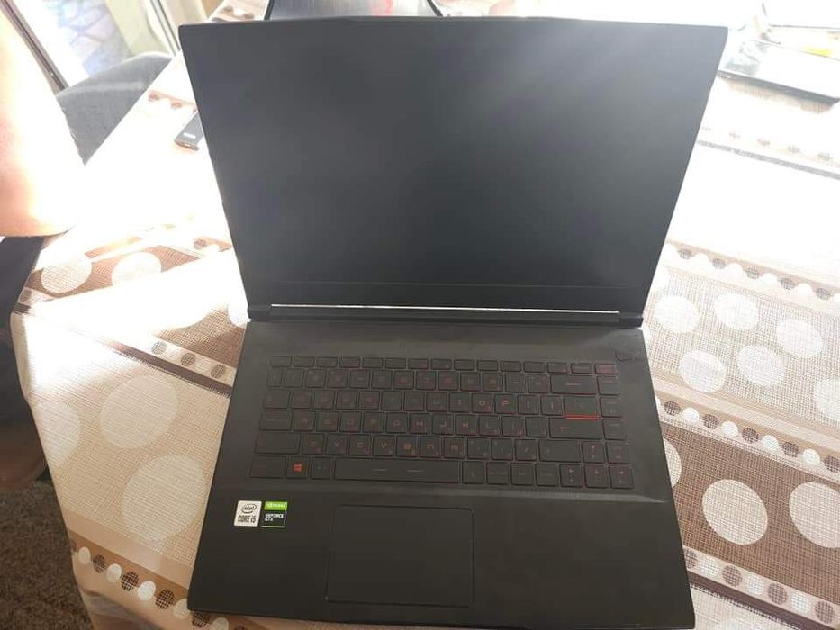 Геймърски лаптоп  перфектно състояние