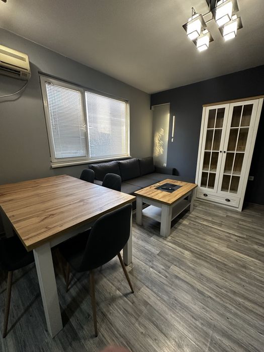 Двустаен апартамент