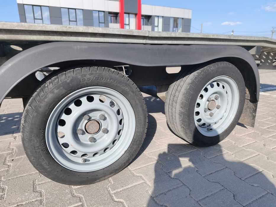 Platforma Gala 4,5m din 2023 de 2700 kg