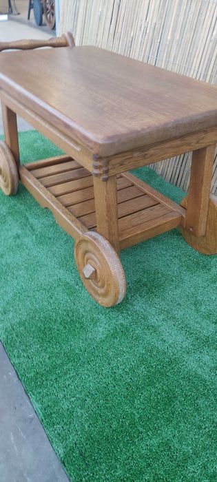 Сервизна количка от масив