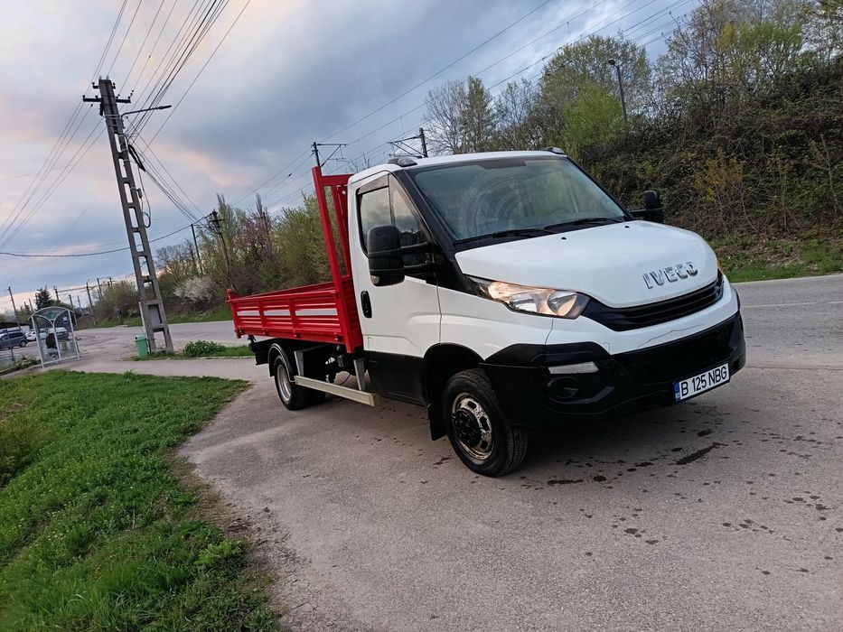 Vând Iveco daily basculabil