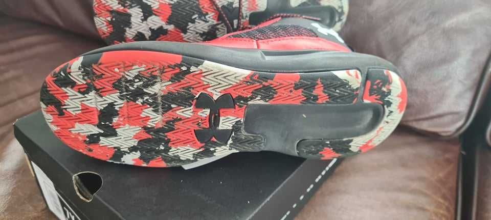 Баскетболни маратонки, Under Armour, номер 40 , стелка 25 см.