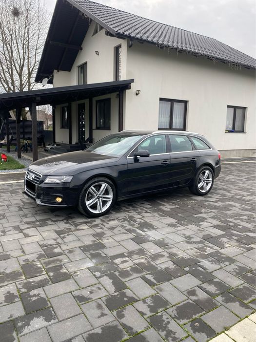 Audi A4 B8  CUTIE AUTOMATA 2.0 TDI 2011