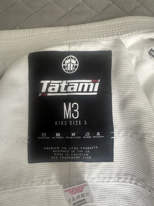 Продам кимано размеры м4.м3.м2