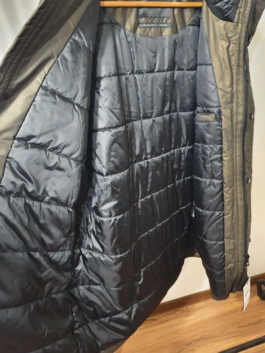 Parka /Geaca barbati Zara material cauciucat mar L - NOUA (kaki)