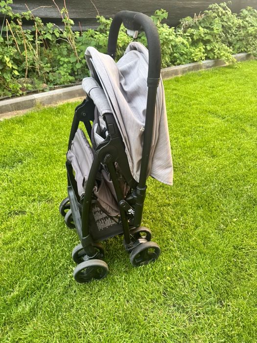 Коляска прогулочная Joie Mirus