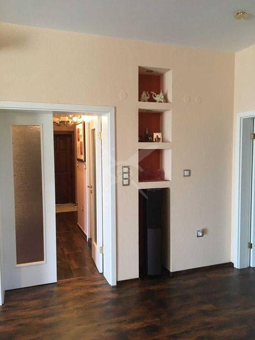 Продава се Къща в Свети Влас - 1100 кв.м за 682 €/кв.м - Снимка #6