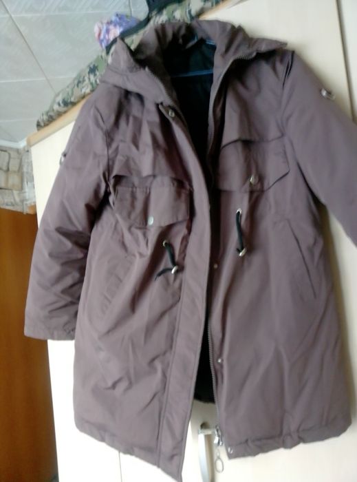 Пальто зимнее теплое М размер.