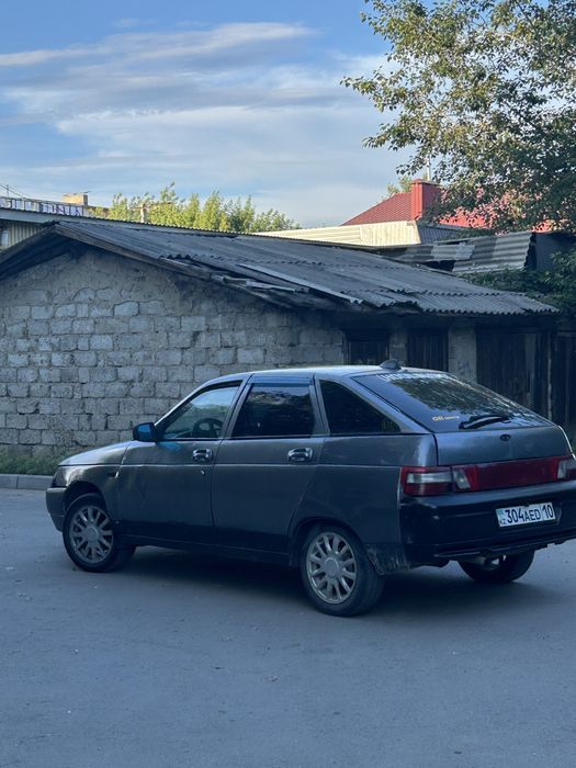 продам машину 2112