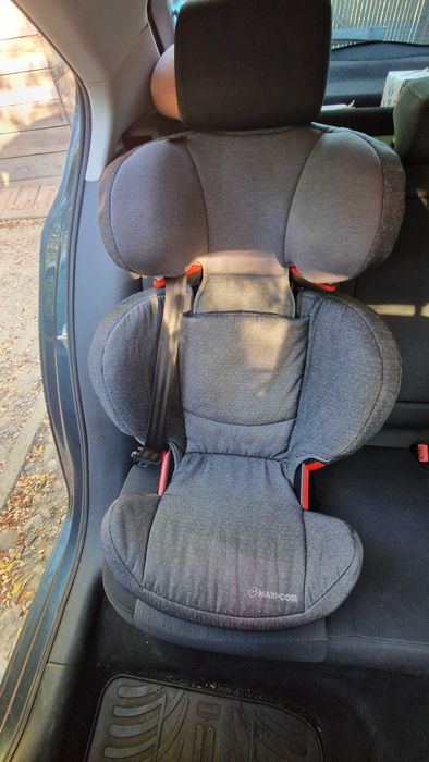 Scaun auto Maxi-Cosi Rodifix Isofix 15-36kg