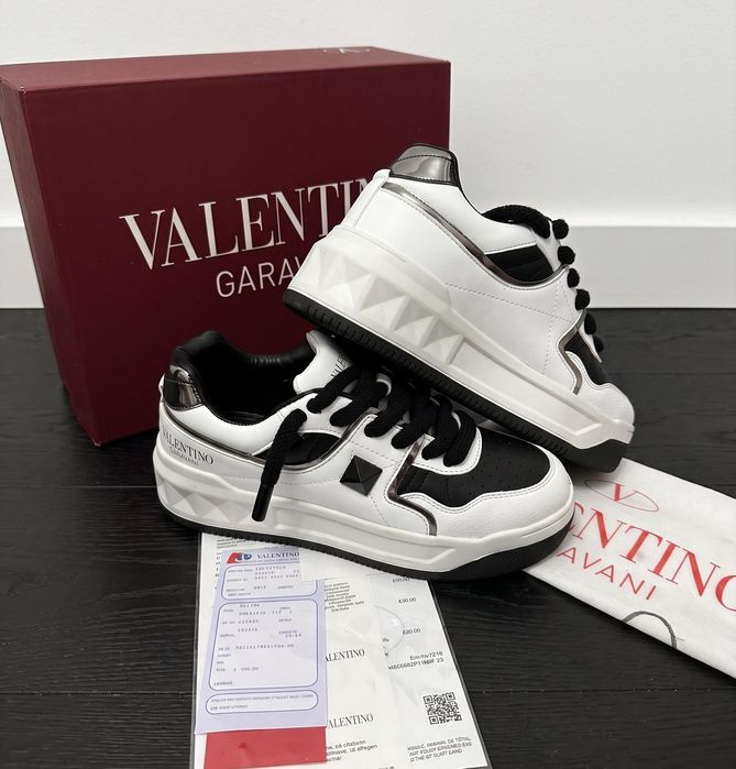 Adidasi Valentino Garavani Negru Alb Premium