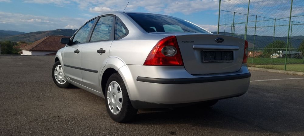 FORD Focus 2005 — imagine 5