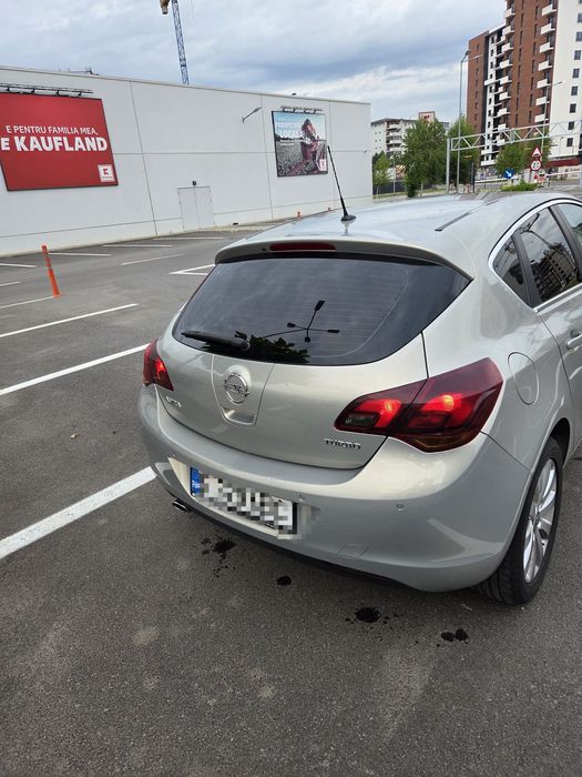 OPEL Astra 2010 — imagine 5