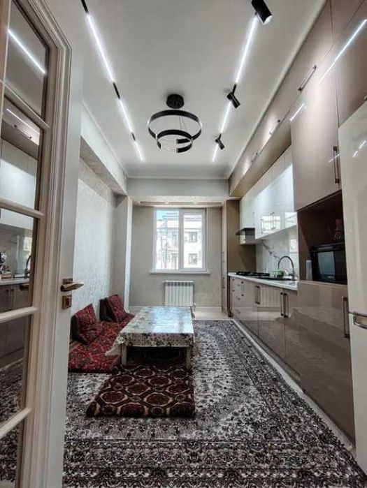 Продается 2-комнатная новостройка 57 кв ЖК «Nice Villas» (м. Олмос)(S)