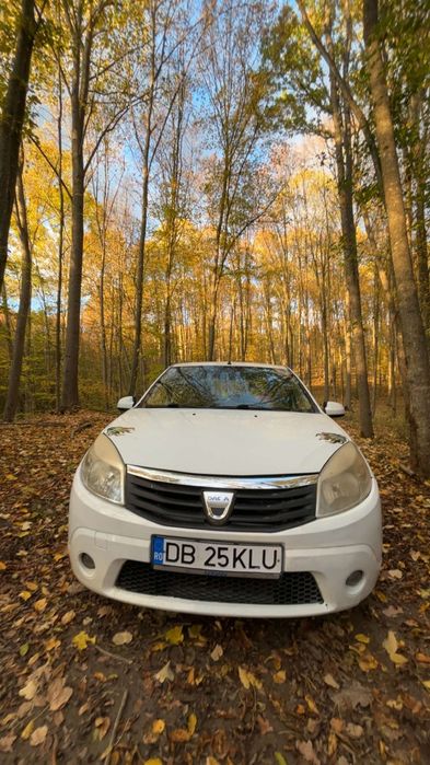 Vand sau schimb dacia Sandero 1.6Mpi
