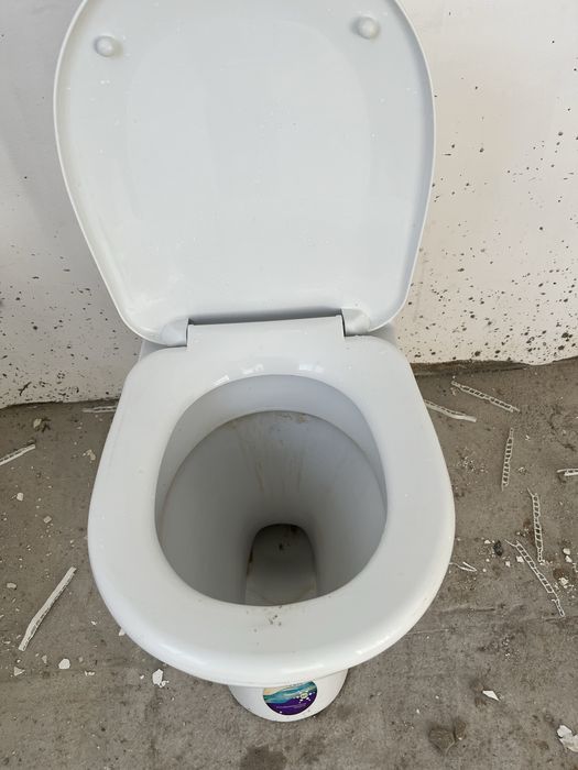 Продам унитаз б/у