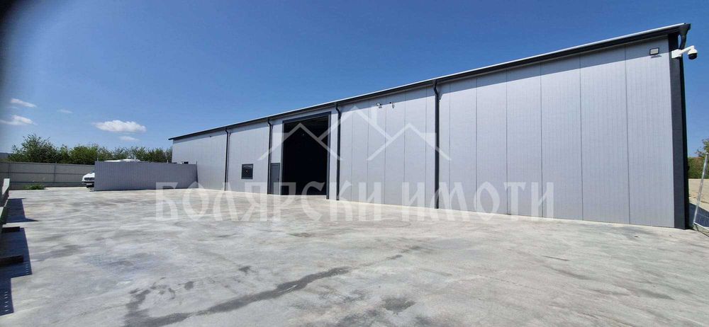 Дава се под наем Склад в Велико Търново, Промишлена зона - Запад - 380 кв.м за 1861.5 € - Снимка #2