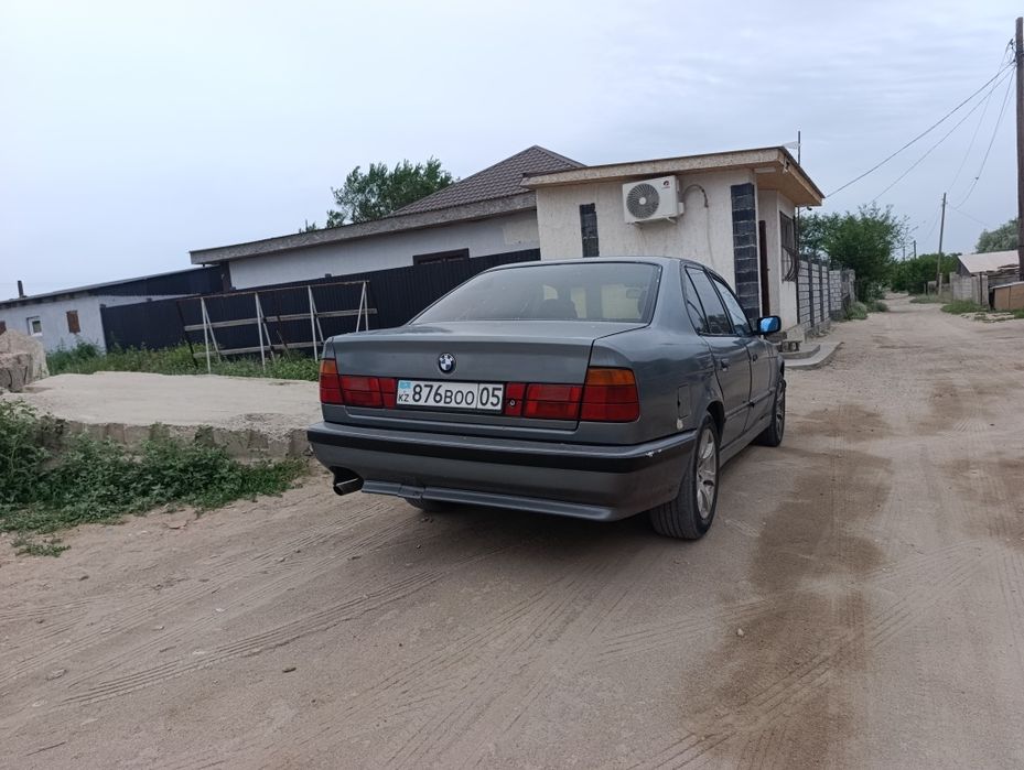 BMW 518i на ходу