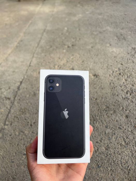 Srochno Iphone 11 black LL/A korobka