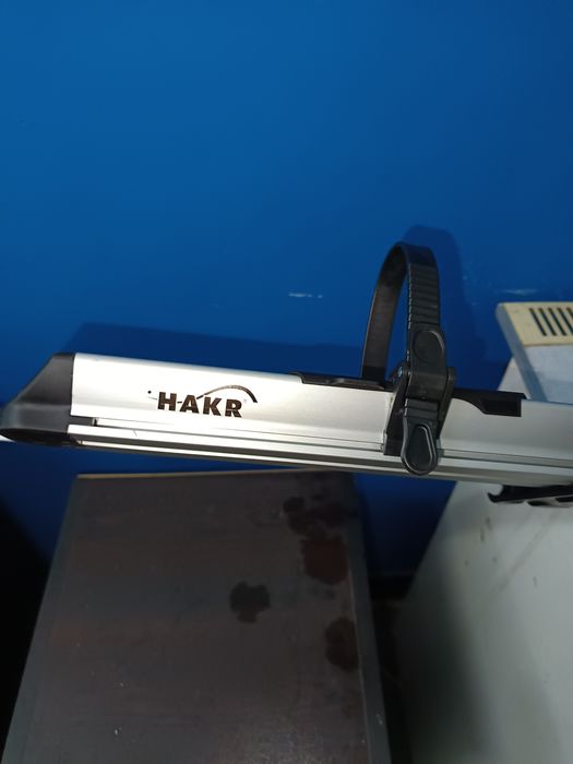 Багажник за велосипед за автомобил.